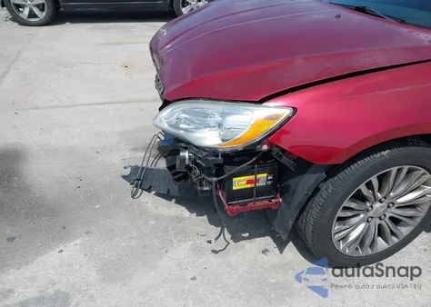 2011 Chrysler 200 Limited из США, поврежденный, VIN 1C3BC2FG7BN600234